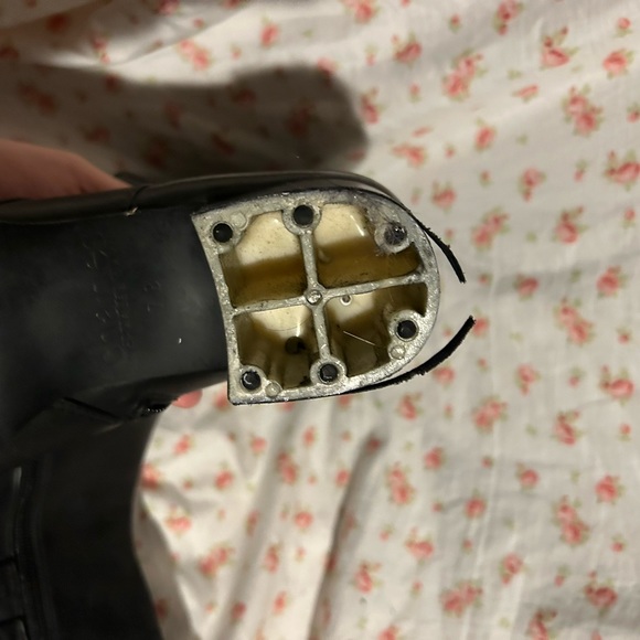 Black buckle boots - Picture 6 of 6